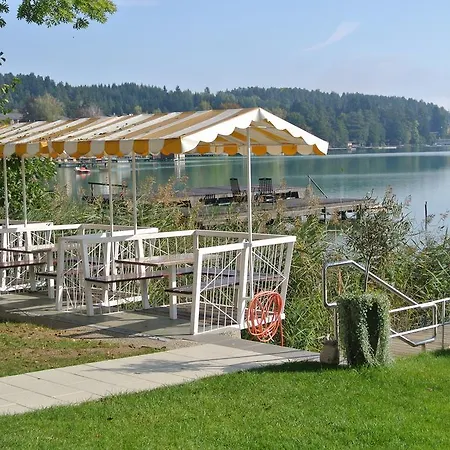 Guest house Haus Am Sankt Kanzian am Klopeiner See