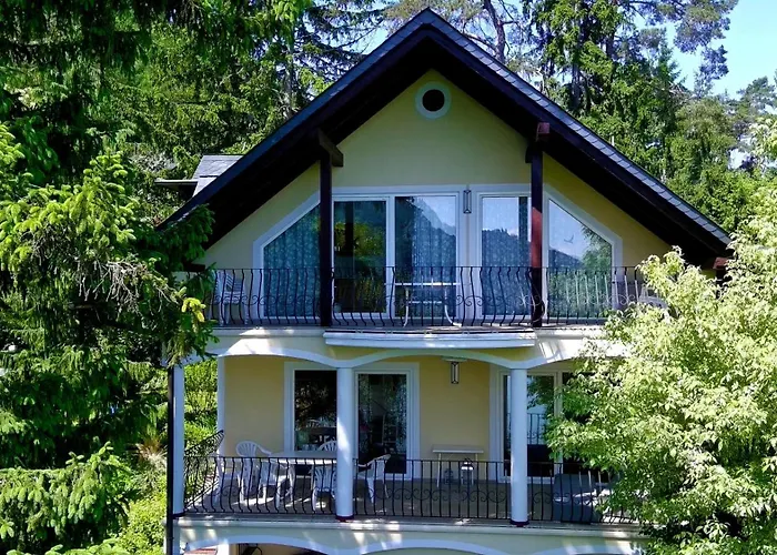 Haus Am Guest house 4*